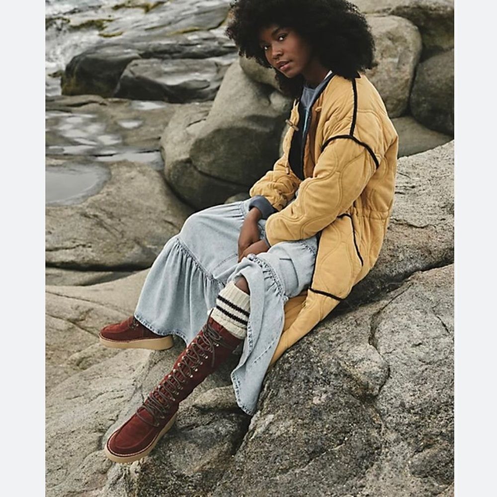 New Ava Tall Lace Up zip Boots In
Mahogany new size 36 US 6
$278.00 - Picture 3 of 8